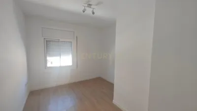 Apartment on Carrer Deduardo Marquina photo 9