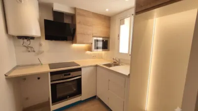 Apartment on Carrer Deduardo Marquina photo 3