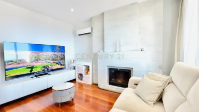 Chalet on Calle Estay photo 54