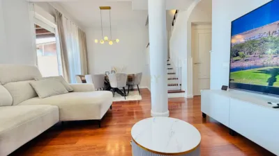 Chalet on Calle Estay photo 57
