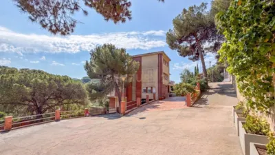 Chalet on Carrer de Prat de la Riba photo 7