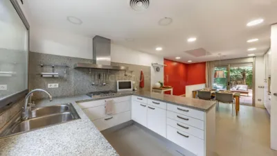 Chalet on Carrer de Cervantes photo 9