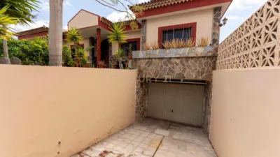Chalet en calle Arona photo 32