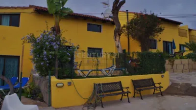 Chalet on Fermín Pérez Street photo 21