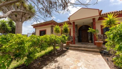 Chalet en calle Arona photo 3