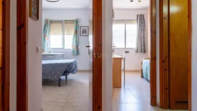 Apartment on Avenida Juan Carlos I photo 16