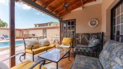 Chalet en calle Arona photo 18