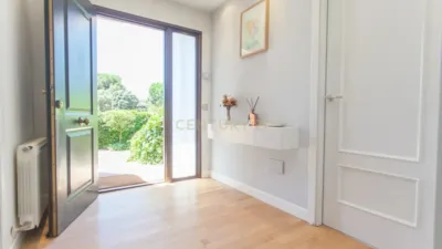 Chalet on Avenida Monte Gancedo photo 2
