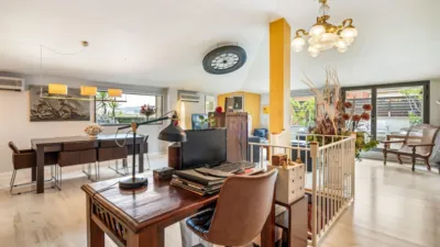 Attic in Carrer Major photo 8