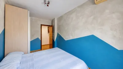 Apartment on Carrer de Pedraforca photo 3