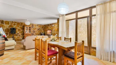 Chalet on Calle de los Moriles photo 36