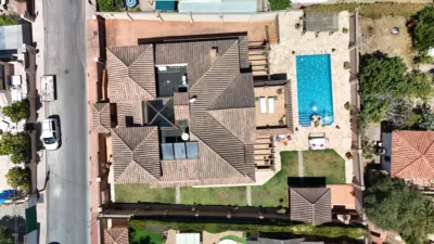 Chalet on Calle de los Moriles photo 57