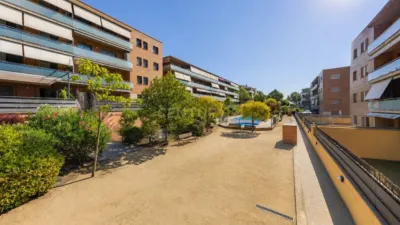 Apartment on Carrer de Pedraforca photo 27