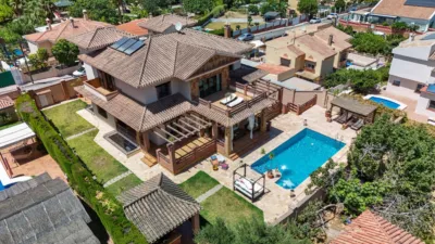 Chalet on Calle de los Moriles photo 45