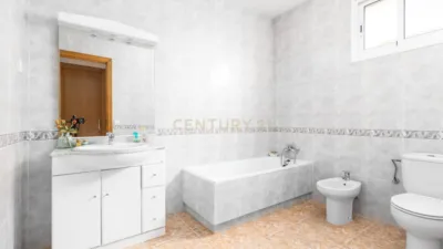 Chalet on Carrer de Jaume Balmes photo 7