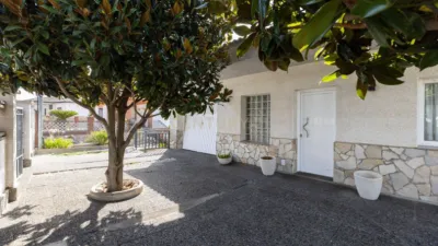 Chalet on Carrer de Jaume Balmes photo 34