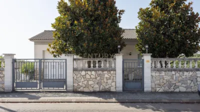 Chalet on Carrer de Jaume Balmes photo 9