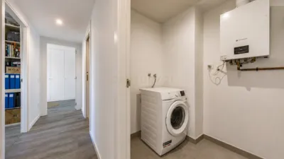 Flat on Carrer de Roger de Flor photo 12