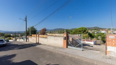 Chalet on Carrer del Montseny photo 6