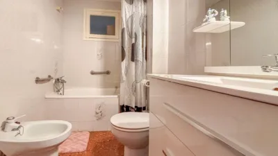 Apartment on Carrer de Francesc Layret photo 18