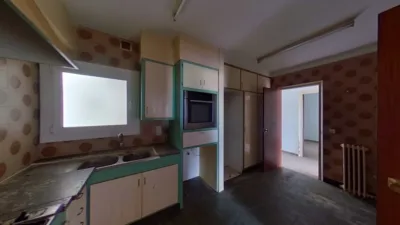 Apartment on Carrer de Santa Llogaia photo 3
