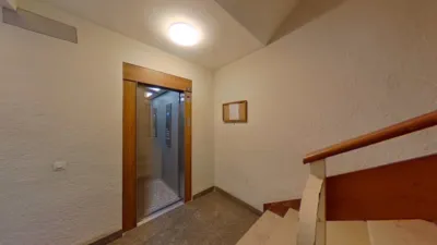 Apartment on Carrer de Santa Llogaia photo 22