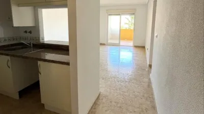 Apartment on Helena Street photo 8