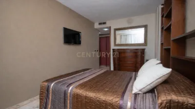 Apartment on Calle de San Fernando photo 23