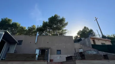 Chalet on Carrer Danselm Clavé photo 2