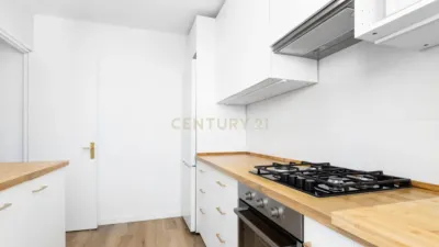 Flat on Passeig Doctor Letamendi photo 12