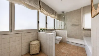 Chalet on Carrer dels Urals photo 36