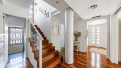 Chalet on Carrer dels Urals photo 14