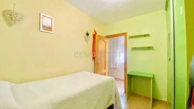 Flat on Francisco Ayala García Street photo 23