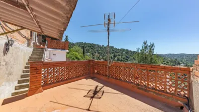 Chalet on Carrer Sant Francesc Dassís photo 3
