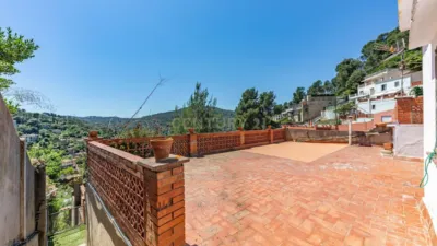 Chalet on Carrer Sant Francesc Dassís photo 4