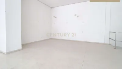 Local comercial en alquiler en Calle de Eduardo Carvajal, La Aurora-La Alameda (Distrito Cruz de Humilladero. Málaga Capital) de 3.500 €<span>/mes</span>