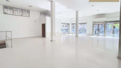 Local comercial en alquiler en Calle de Eduardo Carvajal, La Aurora-La Alameda (Distrito Cruz de Humilladero. Málaga Capital) de 3.500 €<span>/mes</span>