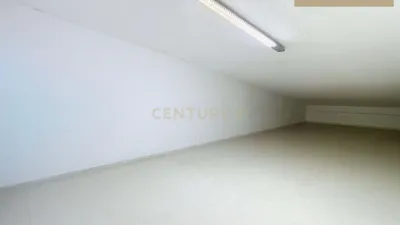 Local comercial en alquiler en Calle de Eduardo Carvajal, La Aurora-La Alameda (Distrito Cruz de Humilladero. Málaga Capital) de 3.500 €<span>/mes</span>