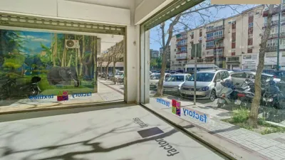 Local comercial en alquiler en Calle de Eduardo Carvajal, La Aurora-La Alameda (Distrito Cruz de Humilladero. Málaga Capital) de 3.500 €<span>/mes</span>
