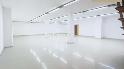 Local comercial en alquiler en Calle de Eduardo Carvajal, La Aurora-La Alameda (Distrito Cruz de Humilladero. Málaga Capital) de 3.500 €<span>/mes</span>