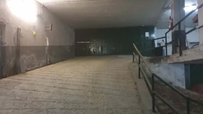 Garaje en venta en Avenida de Urdaneta, Zumarraga de 4.000 €