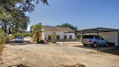 Chalet en venta en Calle Diseminados Poligono 9, Adamuz de 299.000 €