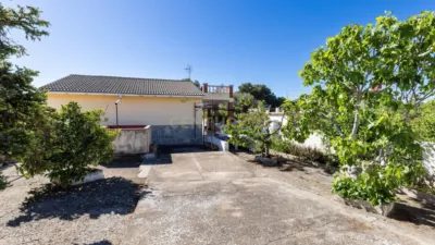 Chalet en calle Carrer Pais Basc photo 11