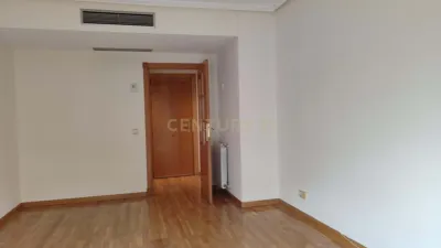 Piso en alquiler en Avenida Talgo - Imagen 5