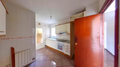 Flat on Carrer del Besòs photo 3