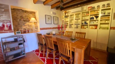 Chalet on Calle Barrio La Ventilla photo 4