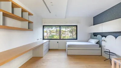 Chalet on Passeig Marítim photo 40