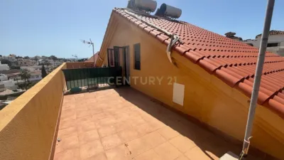 Semi-detached house on Calle de Las Palmas photo 13