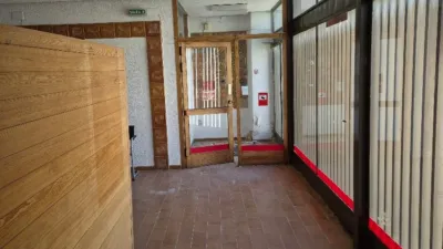 Local comercial en venta en Calle Iniesta - Vista 4