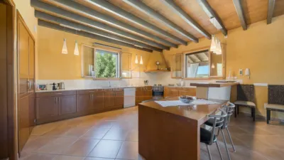 Rustic Finca in Sineu photo 9